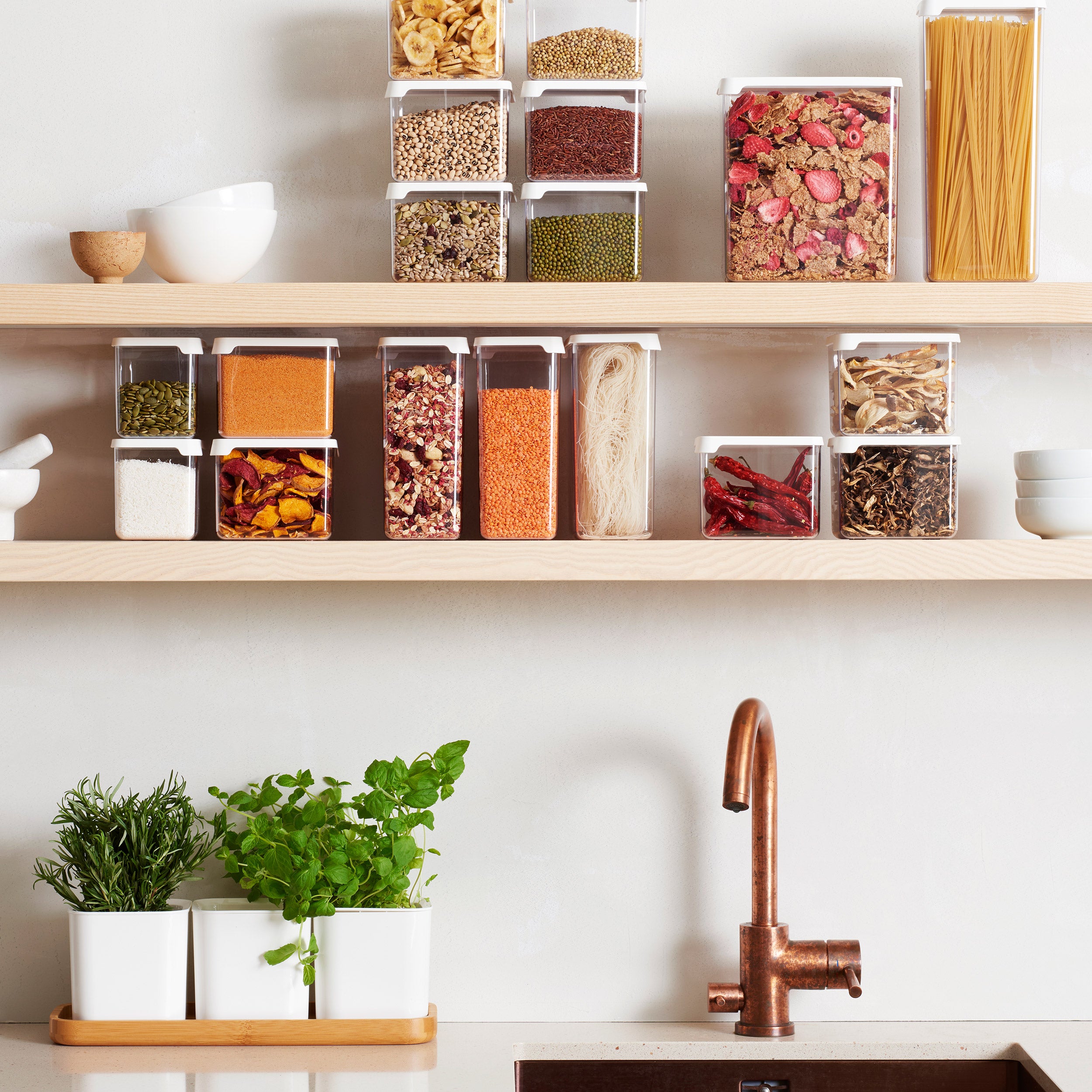 Airtight Dry Food Storage Container 0.8 Litre - Image 5